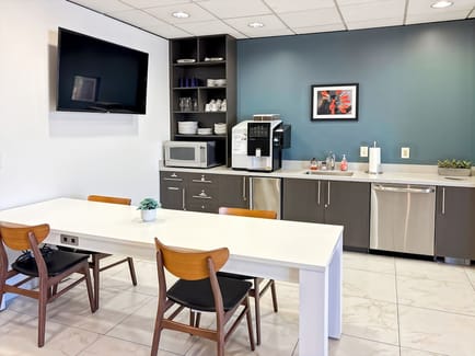 Image 13 of Regus - Fashion Square - 7150 East Camelback Road - Scottsdale - AZ
