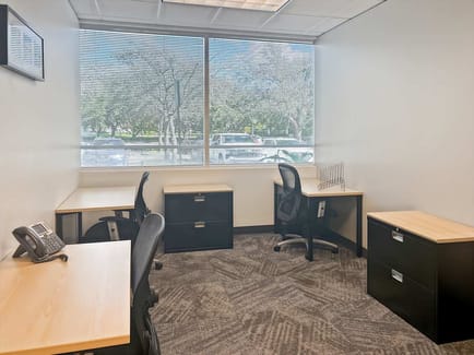 Image 12 of Regus - SW 148th Ave - Miramar