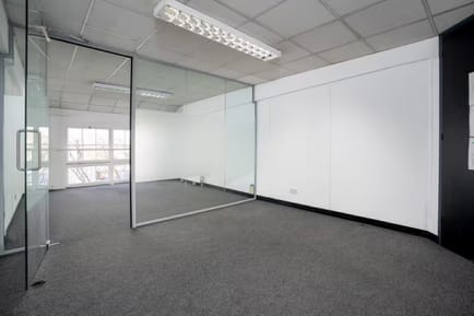 Image 2 of Workspace (Managed 6 - 943 sqft) - Busworks - 39-41 North Road, N7 9DP - Caledonian Road