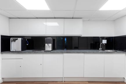 Image 6 of IWG (Regus) - High Street, EN6 - Potters Bar