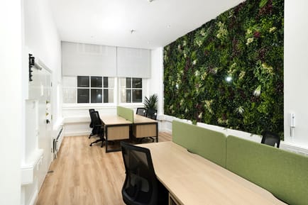 Image 3 of Dutton Business Limited - 10 Ironmonger Lane, EC2 - Bank