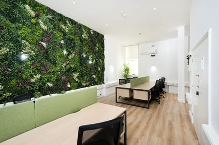 Image 2 of Dutton Business Limited - 10 Ironmonger Lane, EC2 - Bank