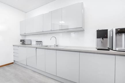 Image 6 of IWG (Regus) - The Square - Stockley Park, UB11 - Heathrow