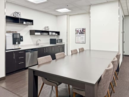 Image 6 of Regus - Birchwood Office Building - 4620 E. 53rd Street - Davenport - IA
