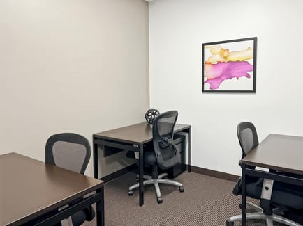Image 7 of Regus - Birchwood Office Building - 4620 E. 53rd Street - Davenport - IA