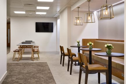 Image 2 of Bourne Office Space - 22A St James's Square, SW1Y 4JH - St James's