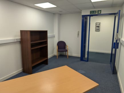 Image 5 of Safestore - 9 Canal Street, G4 - Glasgow Central