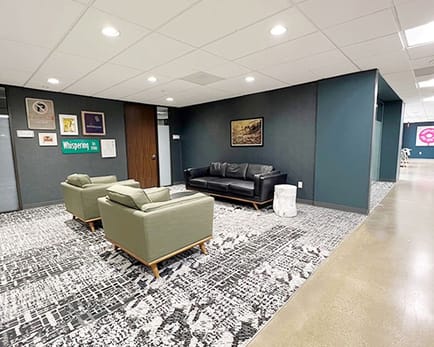 Image 5 of Boxer Workstyle - 7322-7324 SW Freeway - Houston, TX