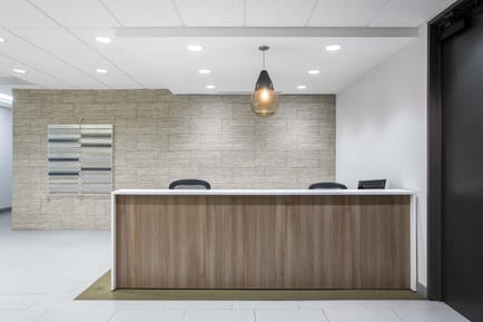Image 2 of Regus - 303 North Glenoaks Blvd, Burbank - CA