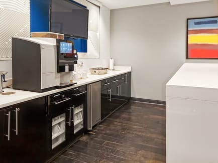 Image 13 of Regus - 325-41 Chestnut Street - Philadelphia - PA