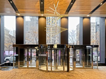 Image 1 of Regus - 500 Place d'Armes, Montreal