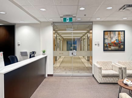 Image 12 of Regus - 500 Place d'Armes, Montreal
