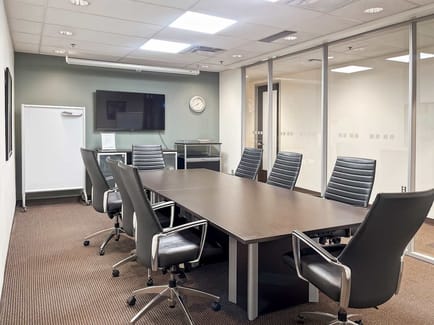 Image 3 of Regus - 500 Place d'Armes, Montreal