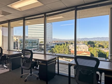 Image 7 of Regus - 15233 Ventura Blvd, Sherman Oaks