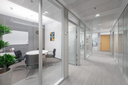 Image 4 of House of Business Roosevelt - Tower C - Szechenyi Istvan Square 7-8 - Budapest