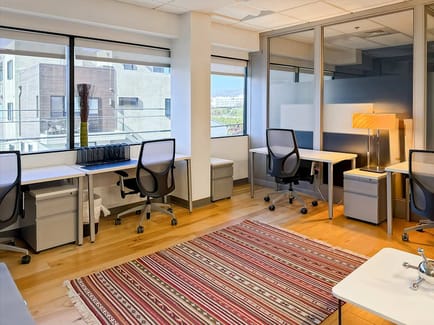 Image 4 of Spaces - 45 S Fairfax Av - Miracle Mile, CA