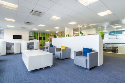 Image 5 of Regus - Cergy-Stop & Work Cergy - 4-6 rue des Chauffours - Cergy