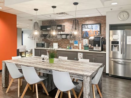 Image 6 of Regus - 777 Hornby St, Vancouver - BC