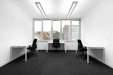 Image 4 of Regus - Milano Cadorna - 7 Via Pietro Paleocapa - Milan