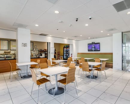 Image 4 of Boxer Workstyle - 14405 Walters Rd - Houston, TX