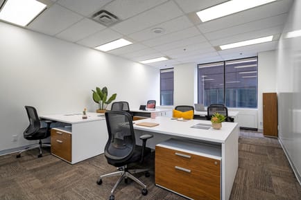 Image 3 of Telsec Business Centres Inc - 18 King Street East, M5C 1C4 - Toronto