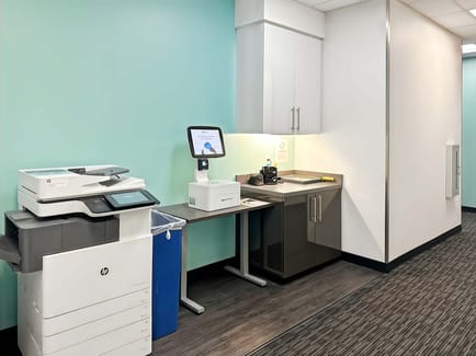 Image 11 of Regus - 6575 W Loops S - Bellaire, TX