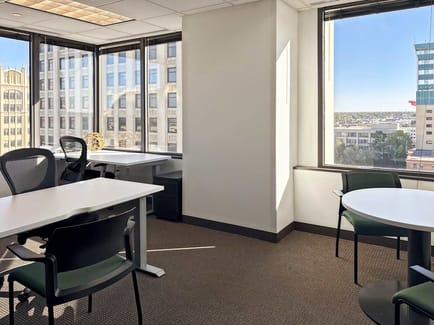 Image 14 of Regus - 233 S 13th St - Lincoln, NE