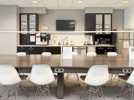 Image 6 of Regus - 9160 Forum Corporate Pkwy - Ft. Myers, FL