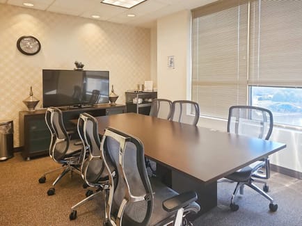 Image 3 of Regus - 320 W Lanier Ave - Fayetteville, GA
