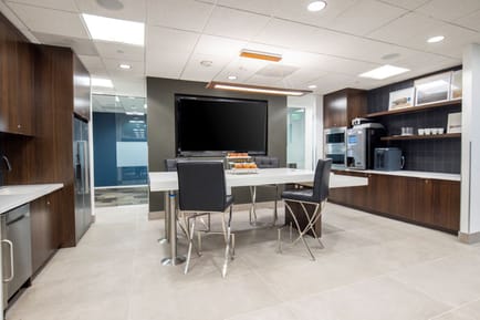 Image 2 of Premier Workspaces - 600 - San Diego - 600 W Broadway