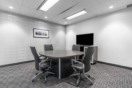 Image 8 of Regus - First Edmonton Place - 10665 Jasper Ave - Alberta, Canada