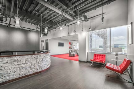 Image 2 of Regus - 20860 N Tatum Blvd - Phoenix, AZ