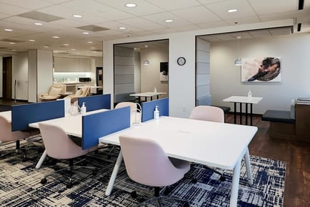 Image 9 of Regus - San Antonio - Colonade I Building - Texas