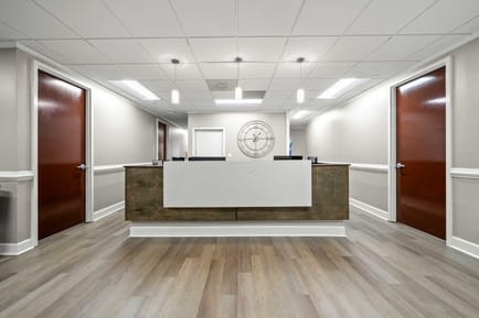 Image 2 of Peachtree Offices at Lenox, Inc. - 3355 Lenox Road - Buckhead - Atlanta - GA