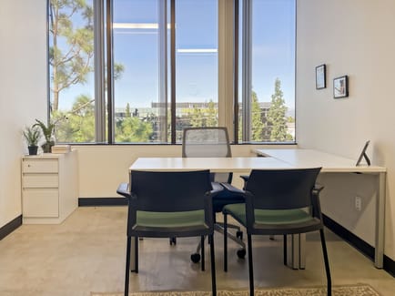 Image 4 of Regus - Commerce Corporate Center Workspace - 5800 S. Eastern Ave - Commerce - CA