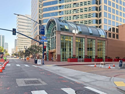 Image 1 of Regus - 501 W. Broadway - San Diego, CA