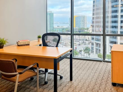 Image 4 of Regus - 501 W. Broadway - San Diego, CA