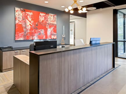 Image 2 of Regus - 7301 N. 16th Street, Phoenix - AZ