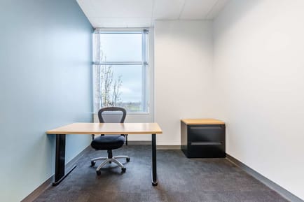 Image 4 of Regus - Highland Pointe - Roseville