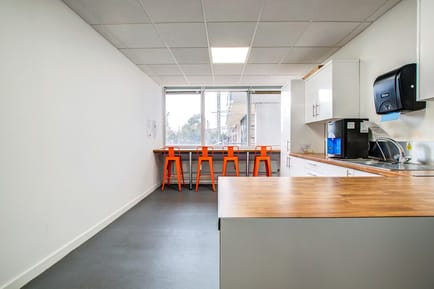 Image 4 of MAYS Management - The Grainger Suite - Regent Centre - Tyne & Wear - NE3