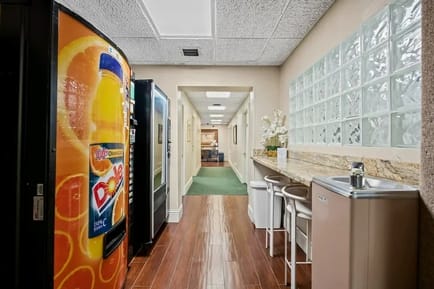 Image 10 of EPO Executive Place Organisation - 2455 Hollywood Blvd, 33020- FL