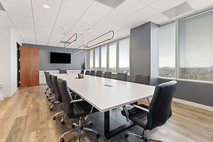 Image 3 of Premier Workspaces - NSC - Orange - CA - ORANGE TOWER - North State College Blvd - California
