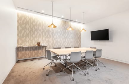 Image 3 of IWG (The Clubhouse London) - 8 St James's Square, SW1 - St James's