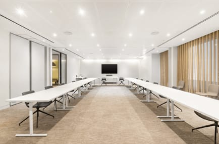 Image 4 of IWG (The Clubhouse London) - 8 St James's Square, SW1 - St James's