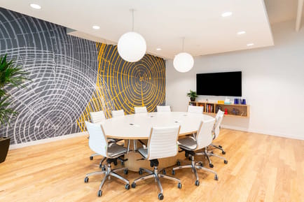 Image 4 of Spaces (Regus) - Mile End - 5455 De Gaspe Avenue - Montreal - QC