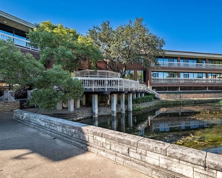 Image 2 of Boxer - 9535 Forest Ln, Dallas - TX