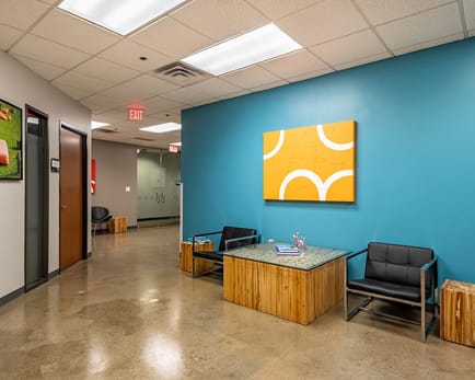 Image 6 of Boxer - 9535 Forest Ln, Dallas - TX