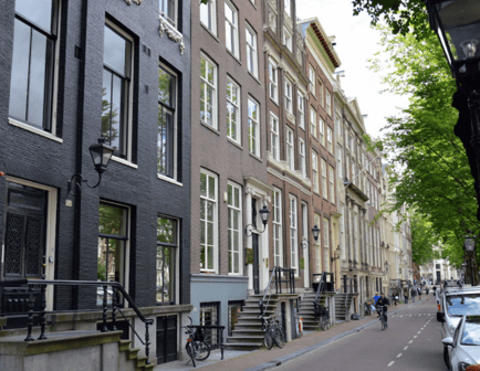 Image 1 of StartDock - Herengracht 420, 1017 BZ - Amsterdam