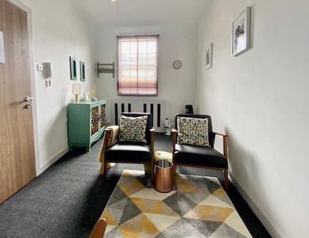 Image 5 of Marcus Cooper - 58 Acacia Road, NW8 - St John's Wood