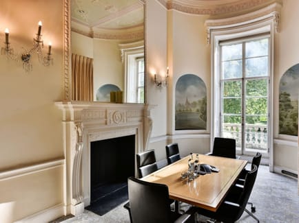 Image 6 of The Argyll Club - 33 St James Square, SW1 - St James